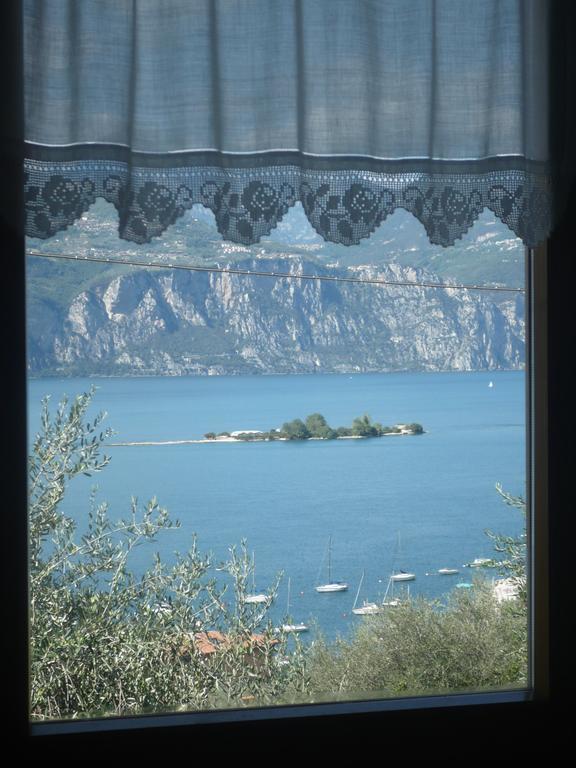 Appartamento Michela برنزوني سول جاردا الغرفة الصورة