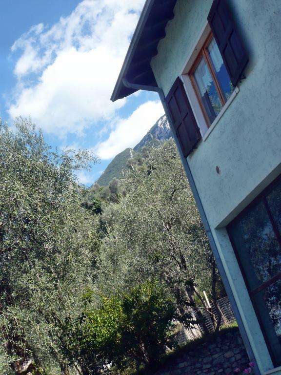 Appartamento Michela برنزوني سول جاردا الغرفة الصورة
